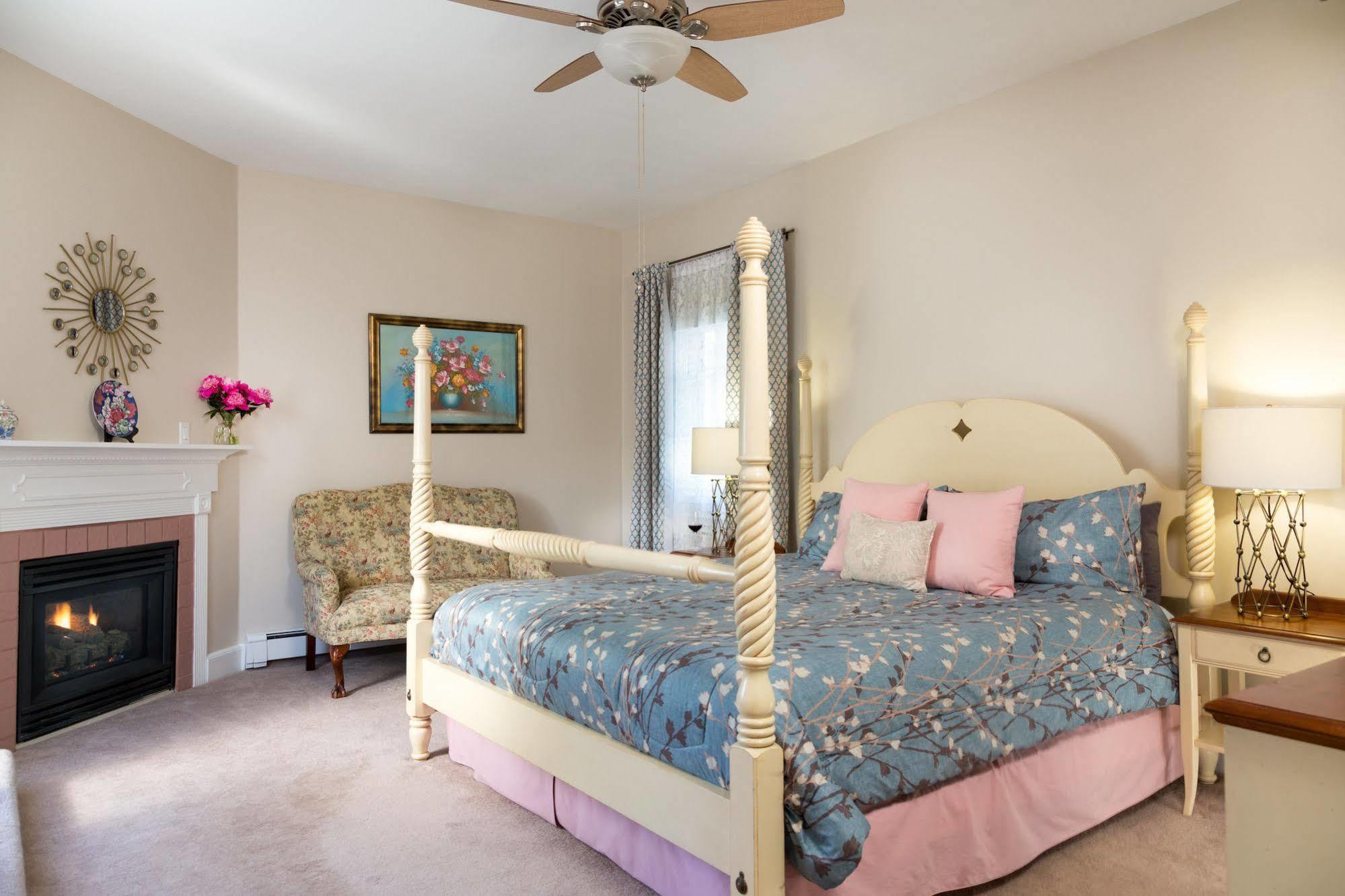 Beech Tree Inn And Cottage Newport Luaran gambar