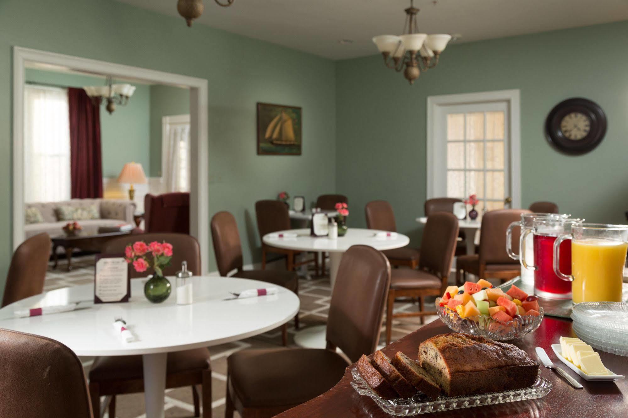 Beech Tree Inn And Cottage Newport Luaran gambar