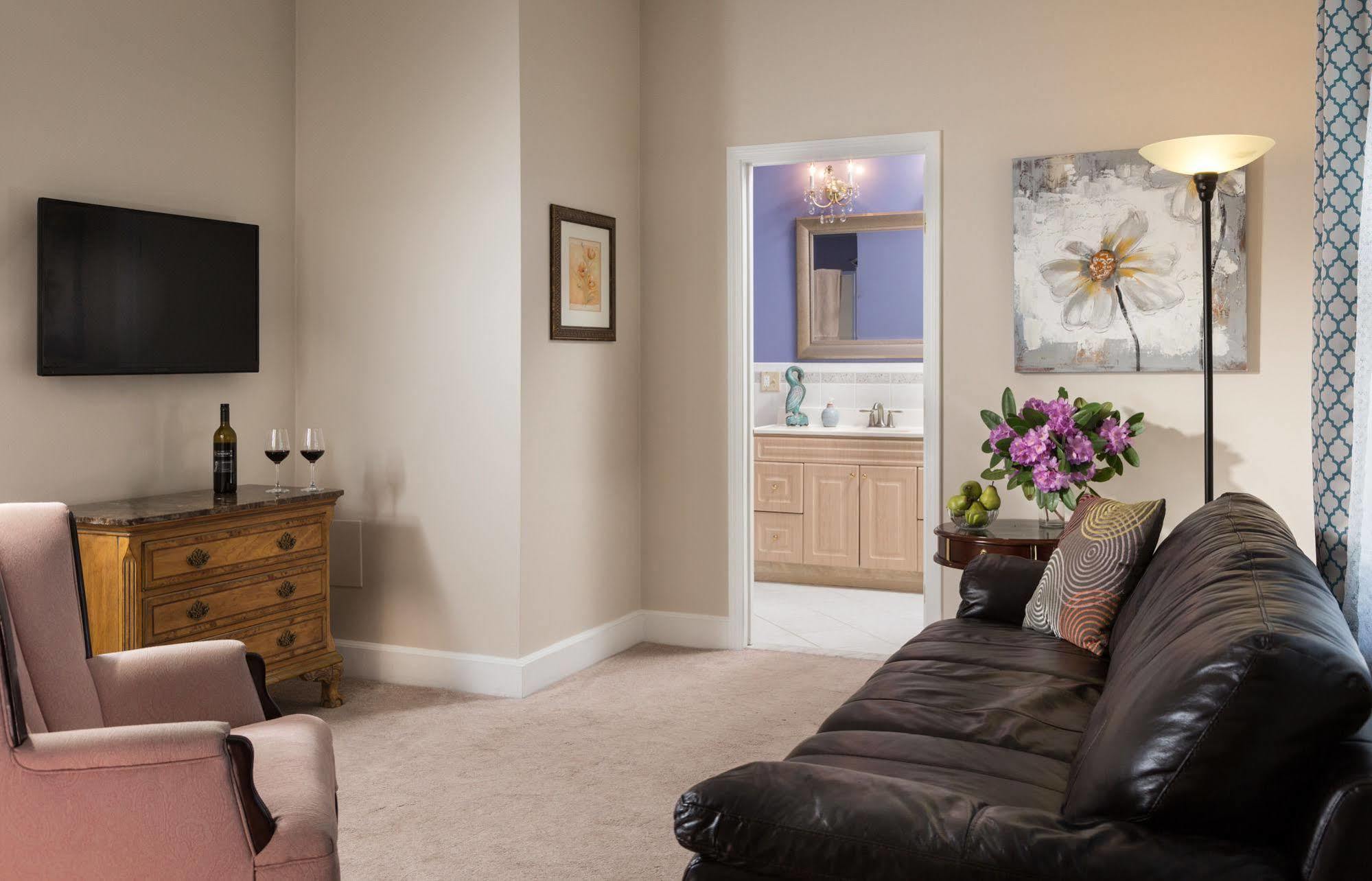 Beech Tree Inn And Cottage Newport Luaran gambar